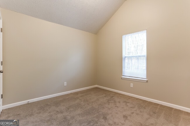 Building Photo - 65 Shelby Bluff