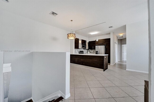 Building Photo - 4301 SW 131st Ln