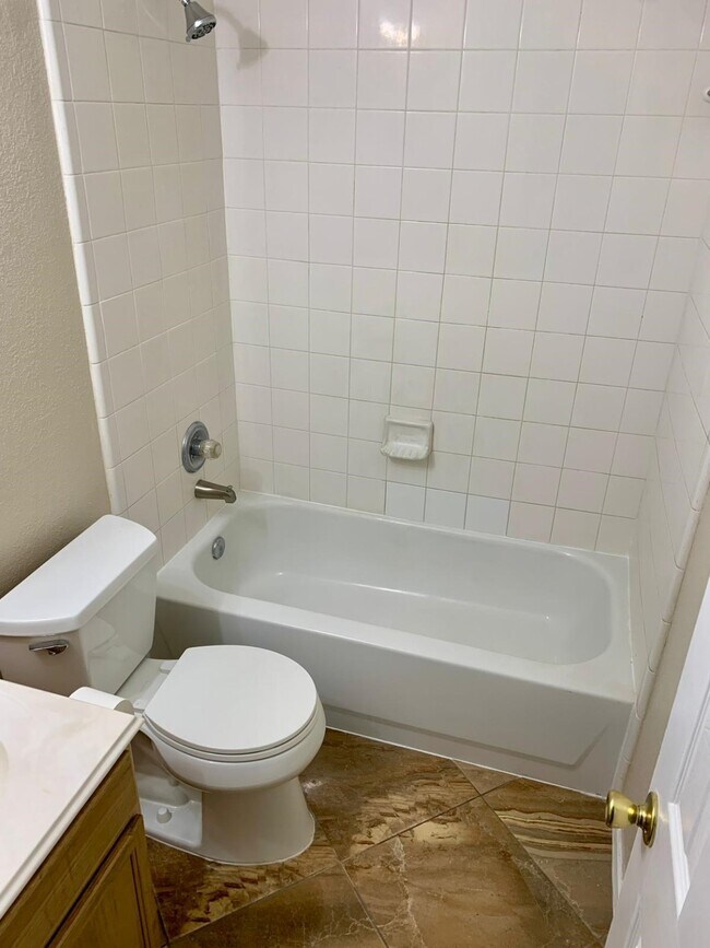 Building Photo - 6019 Fallmont Dr