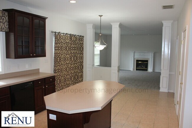 Building Photo - Lakes at Hazel Dell 4 Bedroom