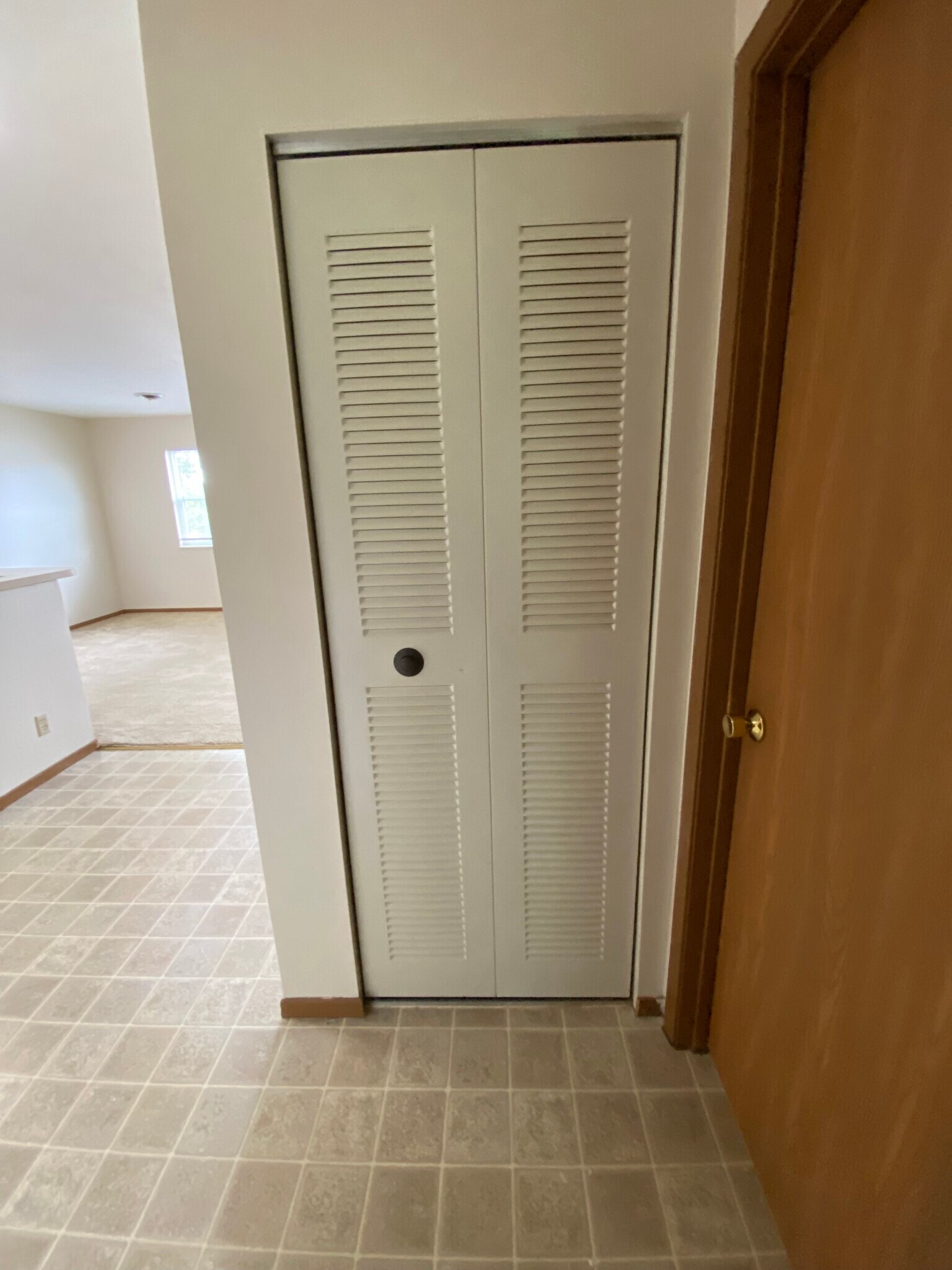 Building Photo - 114 Sandstone Ct