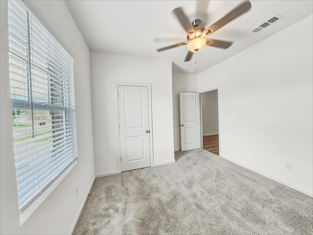 Building Photo - 1713 Escondido Dr