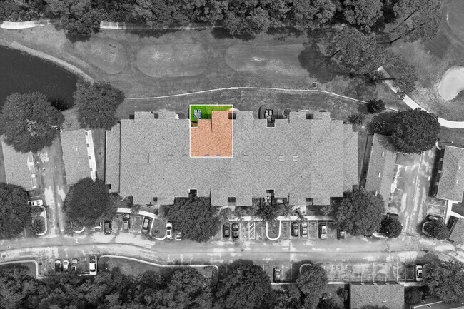 Building Photo - 520 Florida Club Blvd