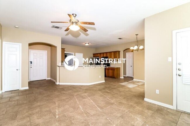 Building Photo - 3 Bedroom Pet-Friendly Home in Crowley, TX with Main Street Renewal
