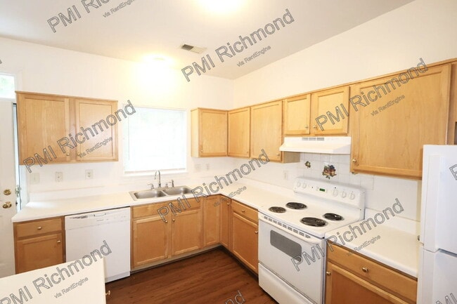 Building Photo - 8607 Millstream Dr
