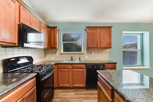 Building Photo - 2864 Hearthsong Loop