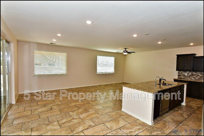 Building Photo - 2840 Tierra De Moyo Pl