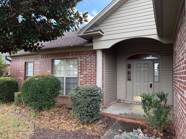 Building Photo - 2745 Silvercrest Dr., Conway AR 72034 - La...