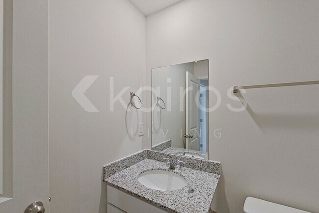 Building Photo - 364 Ironwood Ct