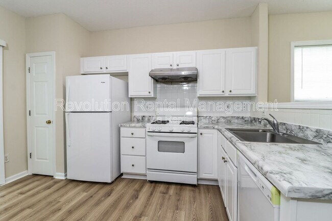 Building Photo - 2614 Regent Walk Dr
