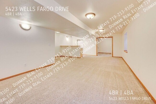 Building Photo - 5423 Wells Fargo Dr W