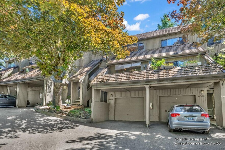 Primary Photo - 4071 Jefferson Pkwy