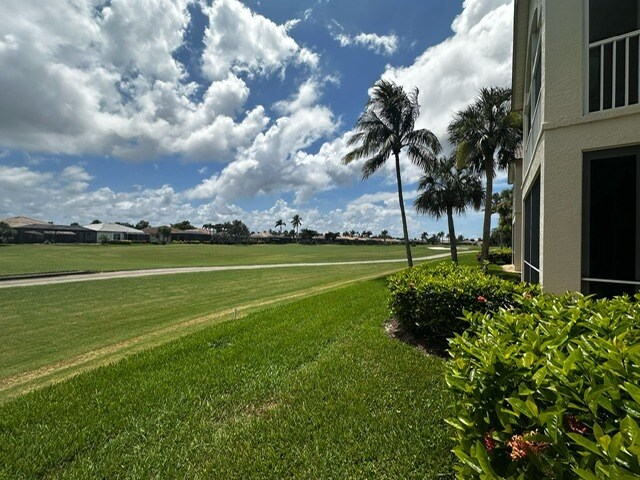 Building Photo - 9240 Bayberry Bend