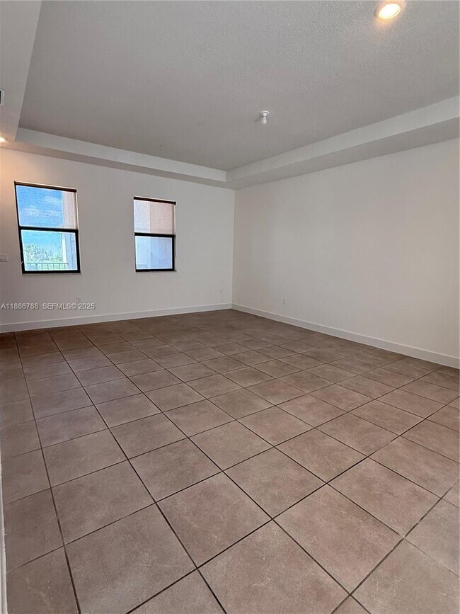 Building Photo - 10449 NW 82nd St