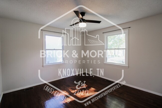 Building Photo - 2725 Keith Ave