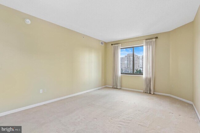 Building Photo - 19355 Cypress Ridge Terrace