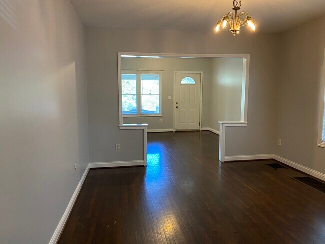 Great room - 2609 Medary Ave