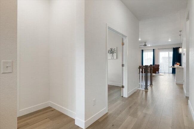 Building Photo - 6602 Enclave Vista Loop
