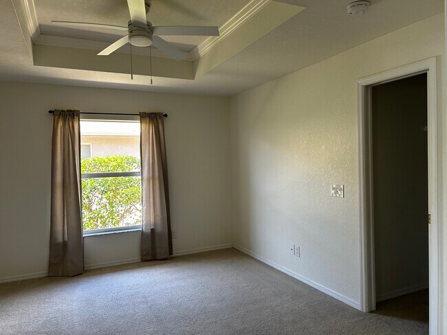 Building Photo - 343 Boundary Blvd