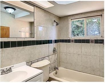 Building Photo - 4239 Ridgefield Ave