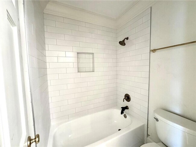 Building Photo - 110 Park Ridge Cir