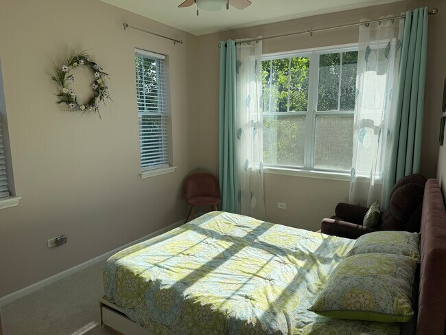 Building Photo - 463 Timber Trail Ct