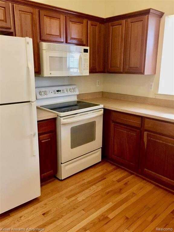Building Photo - 39763 Rockcrest Cir