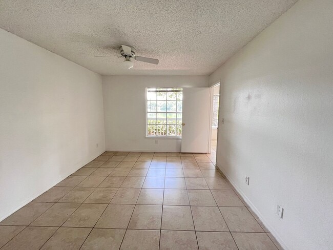 Building Photo - Great Apartment for rent!