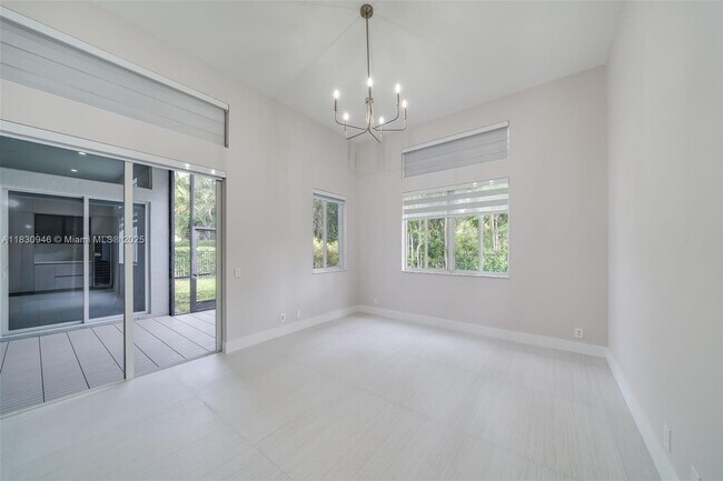 Building Photo - 1212 Camellia Ln