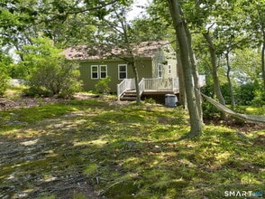 Building Photo - 1 Island/ Bay