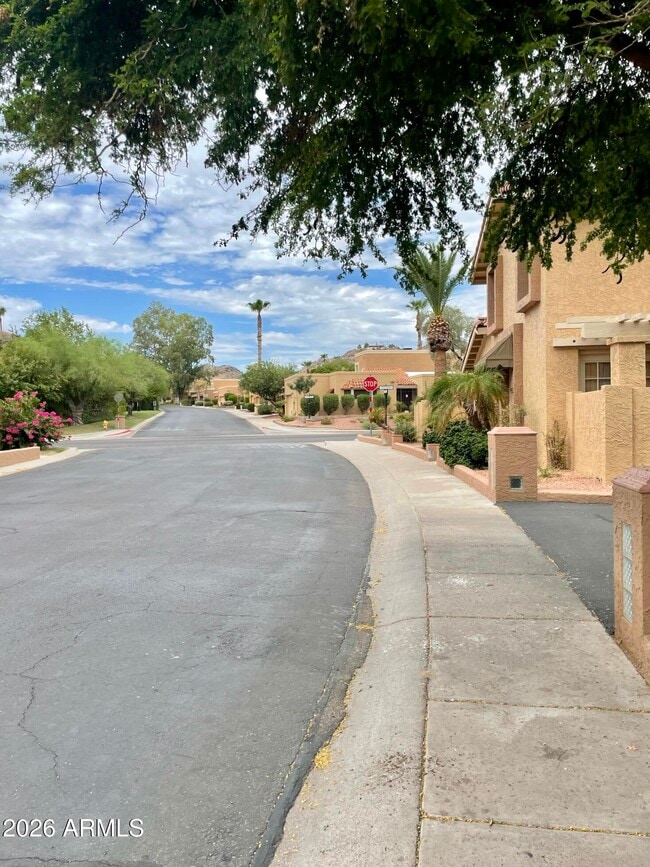 Building Photo - 10431 North 11th St