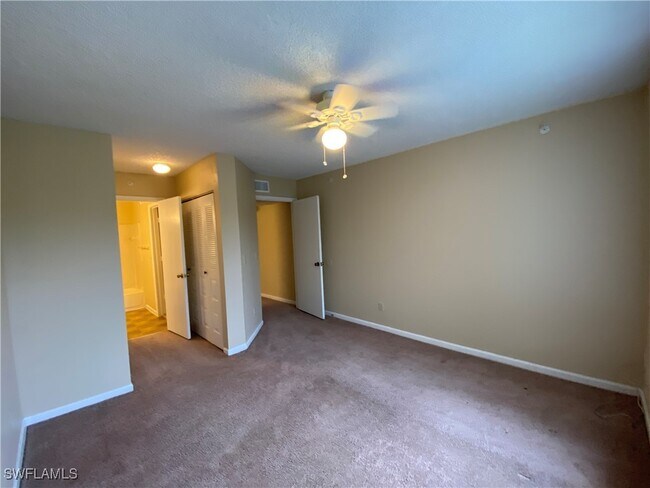 Building Photo - 13525 Eagle Ridge Dr