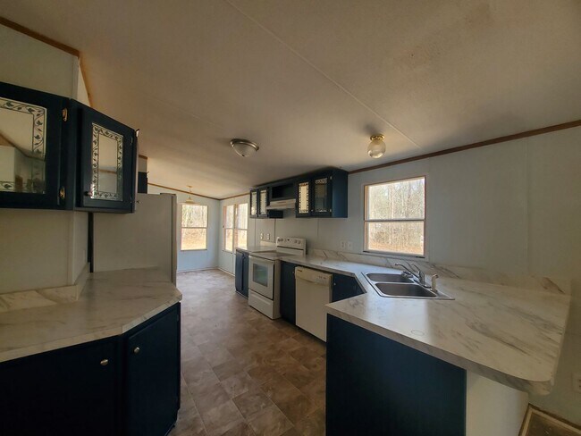 Building Photo - 25 S Kelly Ct