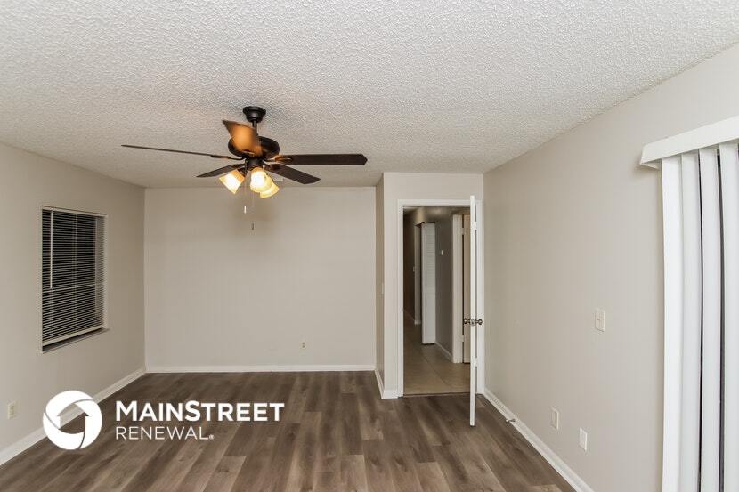 Building Photo - 2025 55th Ave