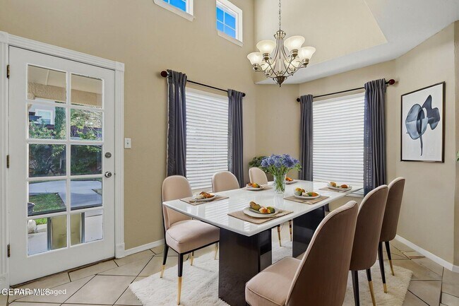 Building Photo - 12604 Gilded Sun Dr