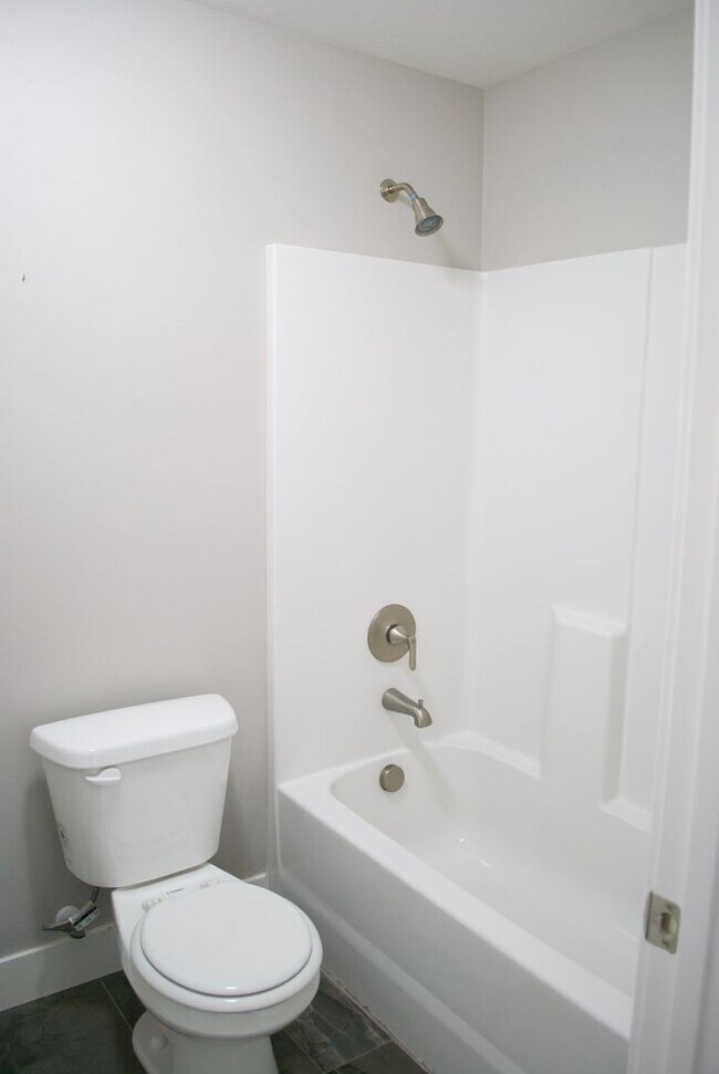 Building Photo - Beautiful 5 Bed, 3.5 Bath Home in Rigby, Idaho!