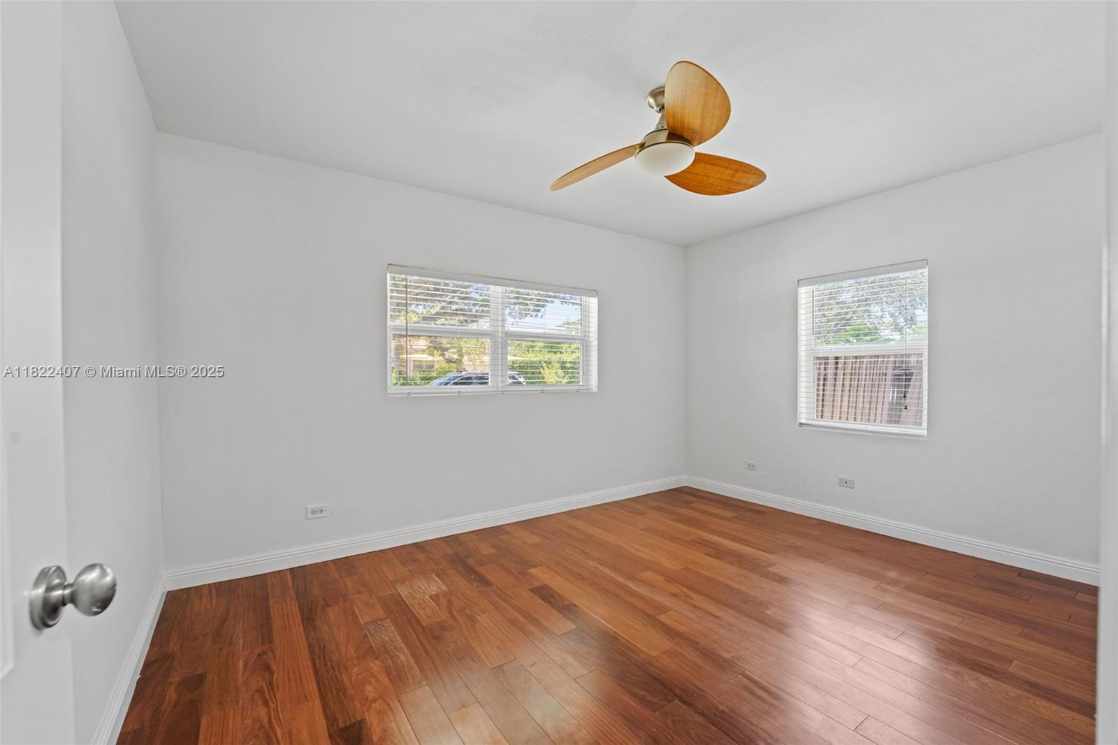 Building Photo - 12730 Ixora Rd