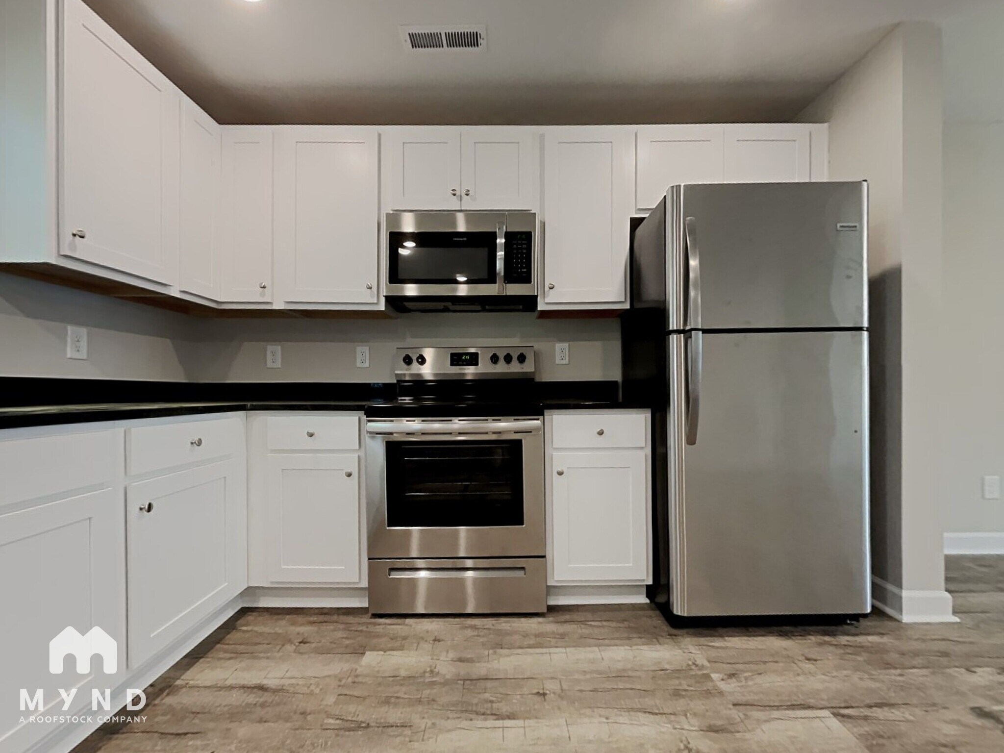 Building Photo - 153 McKinnon Ave NE