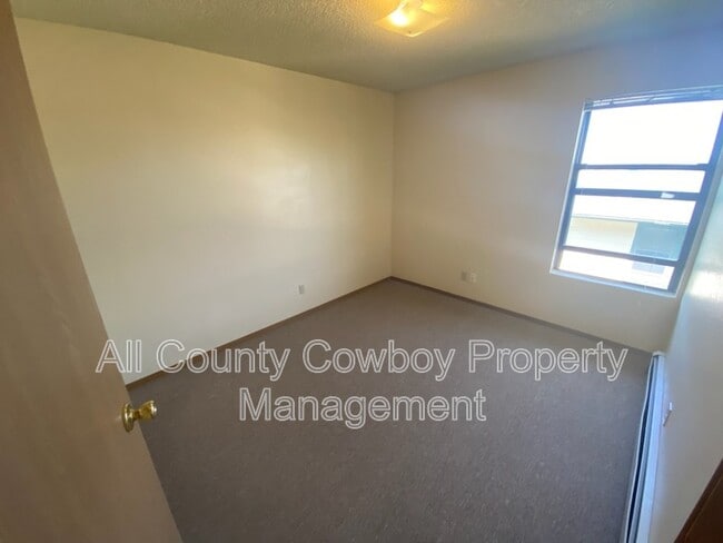 Building Photo - 3330 Joanna Brunner St