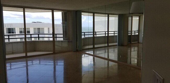 Building Photo - 3560 S Ocean Blvd