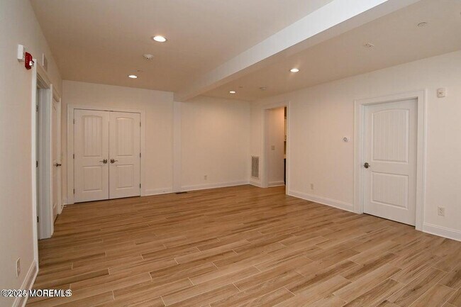 Building Photo - 206 NJ-71