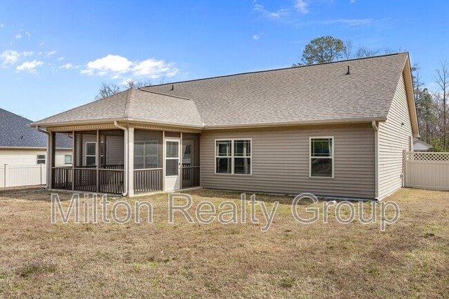 Building Photo - 178 Woodwater Cir