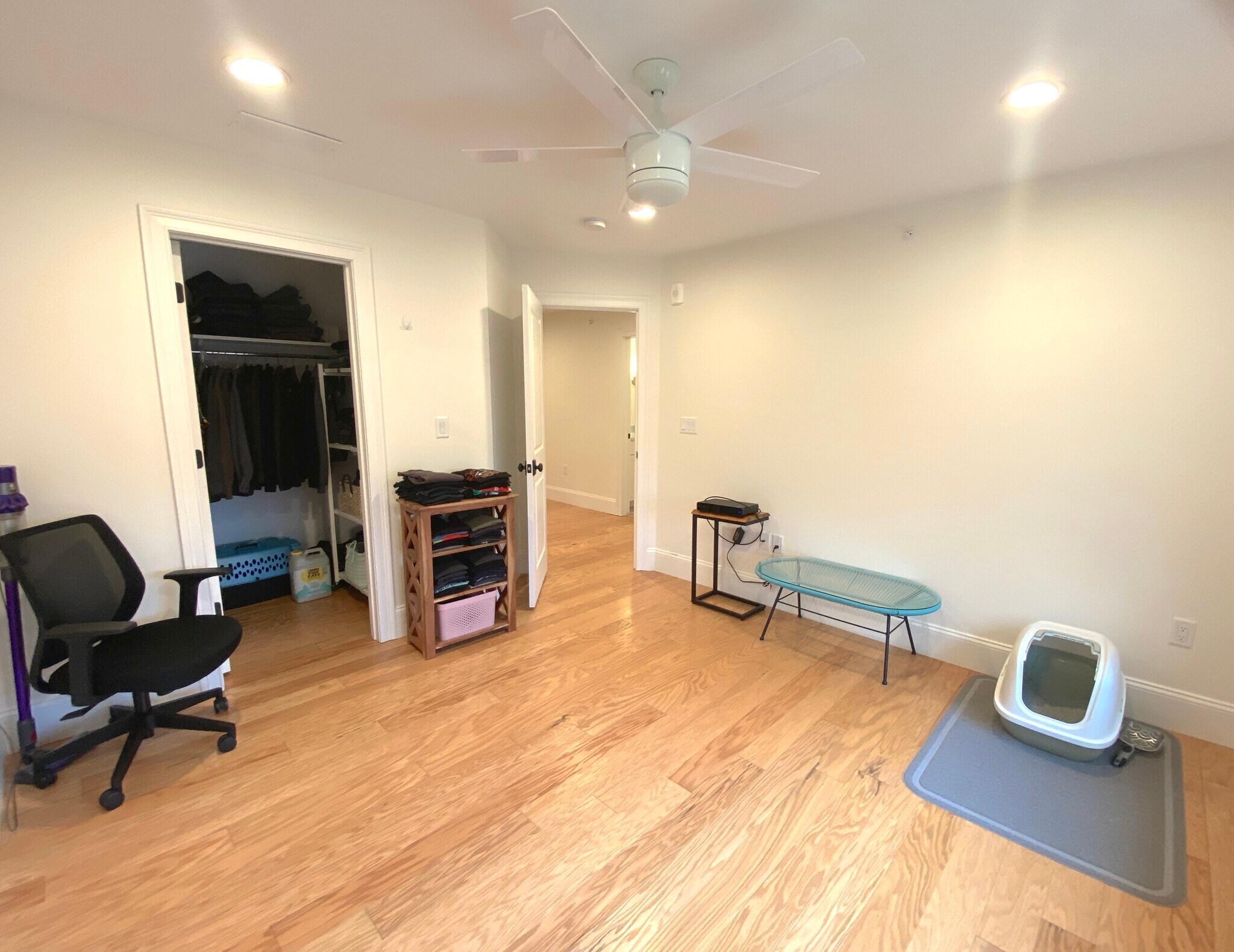 Building Photo - 23 Lily Pond Ln