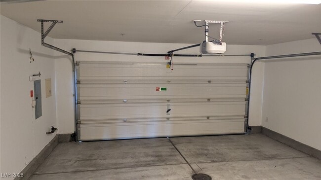 Building Photo - 3072 Bicentennial Pkwy