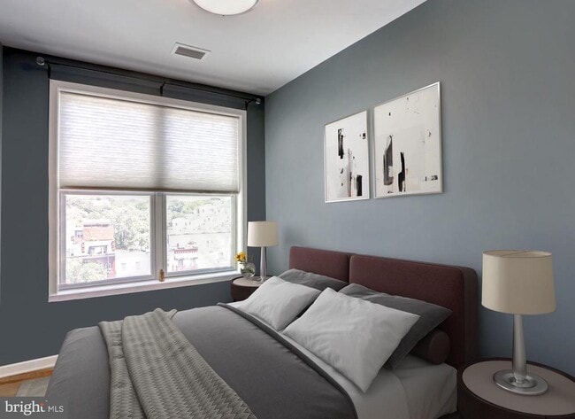 Building Photo - 1350 Maryland Ave NE