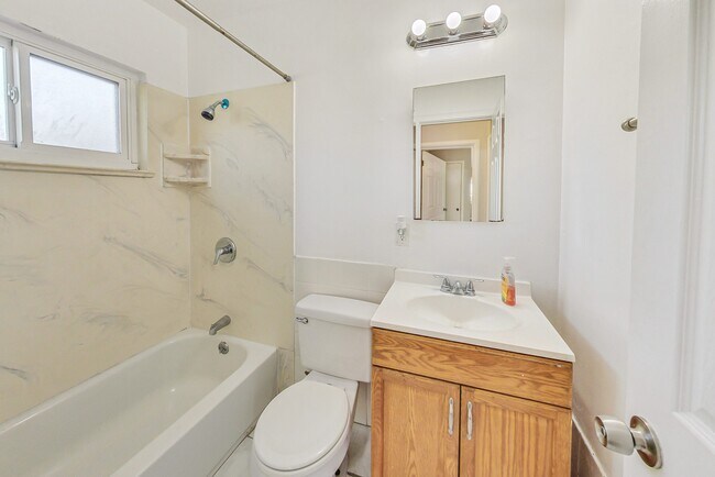 Floorplan - 1732 27th Avenue