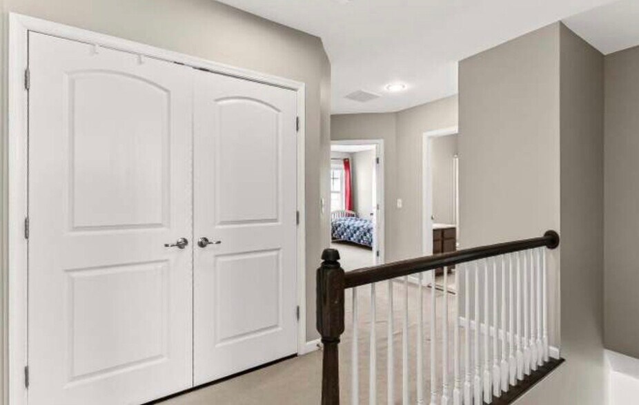 Building Photo - 43473 Hopestone Terrace