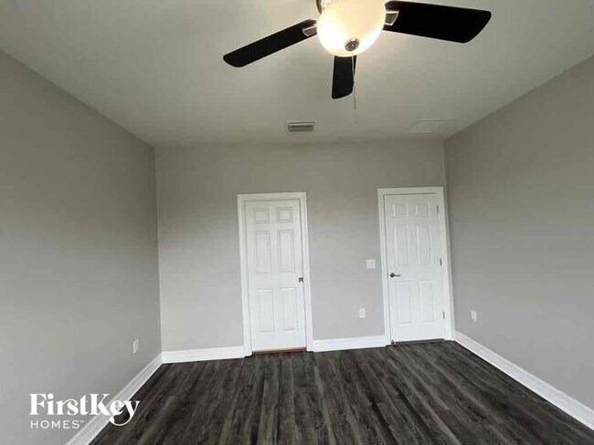 Building Photo - 2535 Marton Oak Blvd