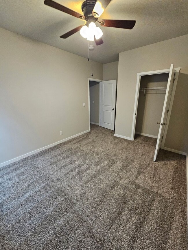 Building Photo - Spacious recently built home just west of Waukee!