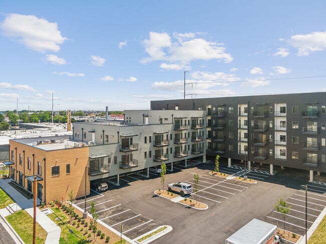 Building Photo - Chenman Yards